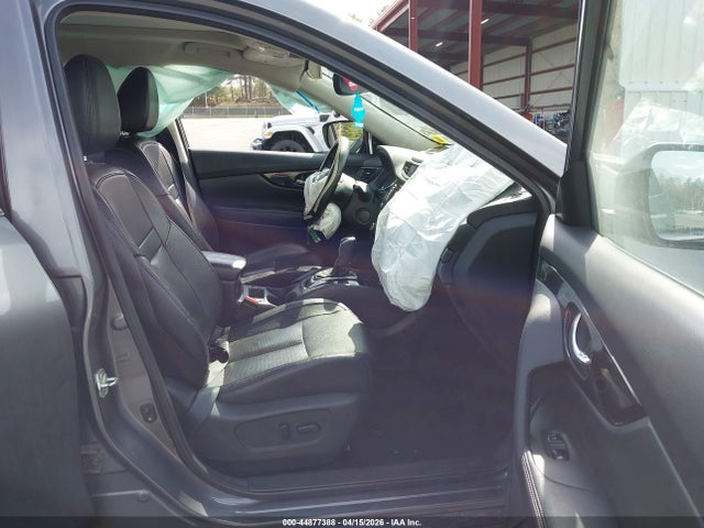 Продаж на аукціоні авто 2020 Nissan Rogue Sl Intelligent Awd, vin: 5N1AT2MV3LC704723, номер лоту: 44877388