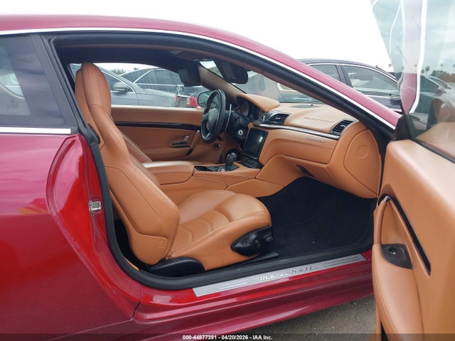 ZAM45VLA8J0268148 Maserati Granturismo Mc/sport