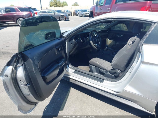 Ford Mustang V6 2015 1FA6P8AM9F5373335 Image 5