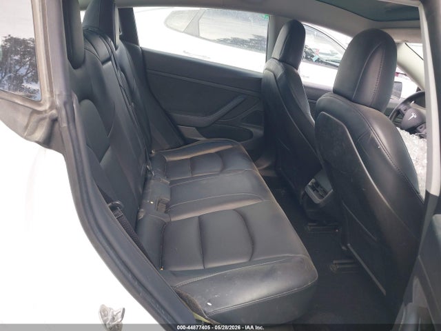 2020 Tesla Model 3 Standard Range Plus Rear-wheel Drive/standard Range Rear-wheel Drive მანქანა იყიდება აუქციონზე, vin: 5YJ3E1EA1LF740295, აუქციონის ნომერი: 44877405