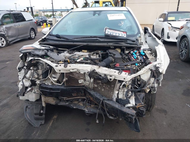 5YFBURHEXHP605386 Toyota Corolla Xse