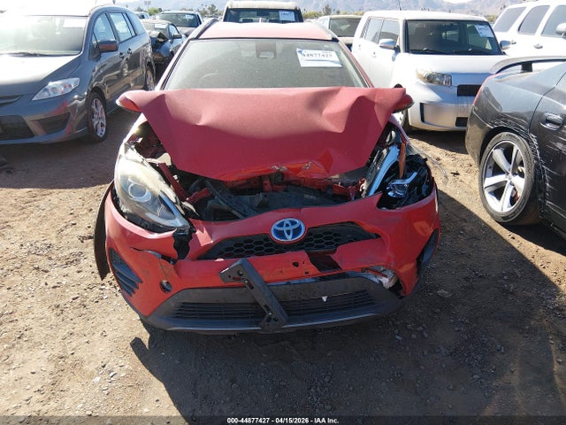 JTDKDTB37J1614674 Toyota Prius C Two