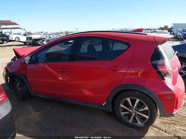 JTDKDTB37J1614674 Toyota Prius C Two