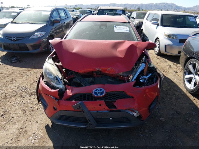 JTDKDTB37J1614674 Toyota Prius C Two