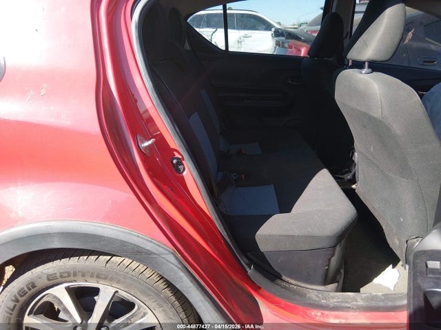 JTDKDTB37J1614674 Toyota Prius C Two