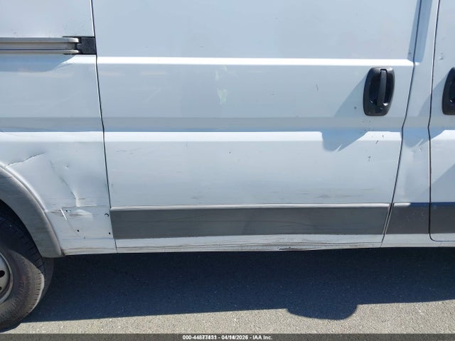 3C6TRVAG3JE147330 RAM Promaster 1500 Low Roof 136 Wb