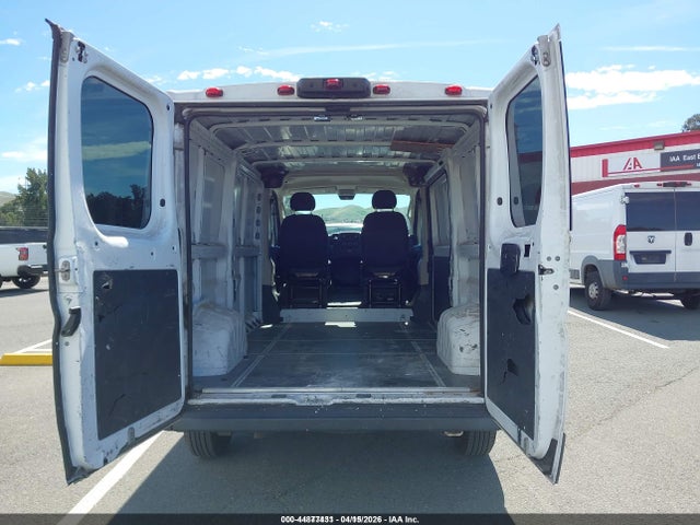 3C6TRVAG3JE147330 RAM Promaster 1500 Low Roof 136 Wb