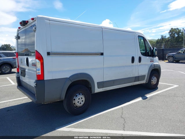 3C6TRVAG5JE146616 RAM Promaster 1500 Low Roof 136 Wb