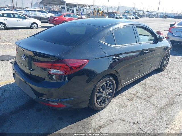 Hyundai ELANTRA SE 2020 5NPD74LF1LH598756 Image 4