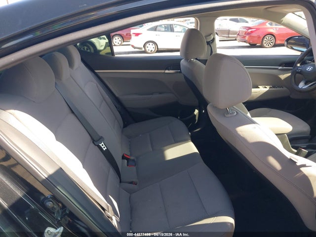 5NPD74LF1LH598756 Hyundai ELANTRA SE