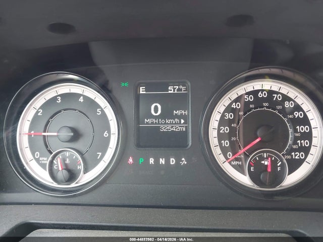 2016 RAM 1500 1C6RR6KG7GS393799 Photo 6