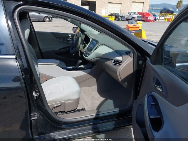 1G1ZB5ST6HF186117 Chevrolet MALIBU LS
