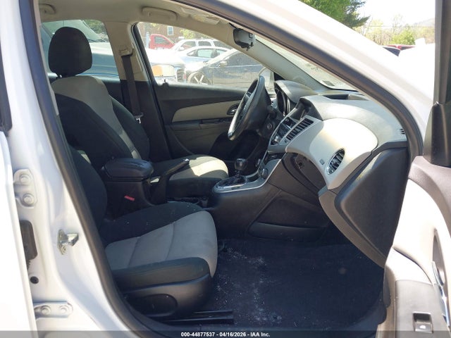 44877537 :رقم المزاد ، 1G1PD5SH4C7142908 vin ، 2012 Chevrolet Cruze Ls مزاد بيع
