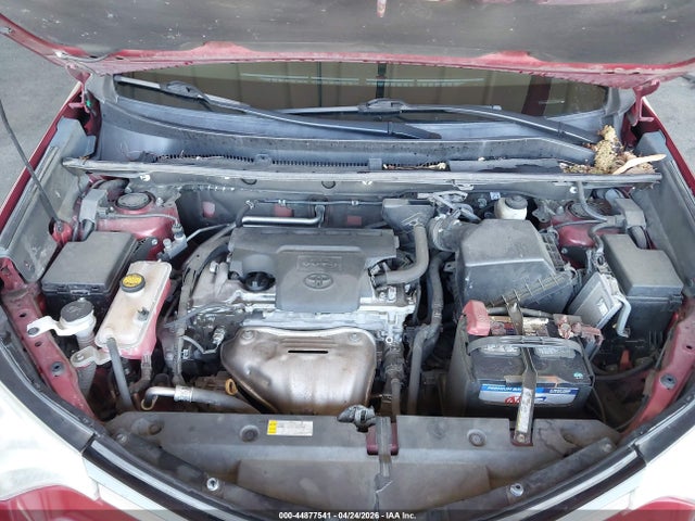 Toyota RAV4 LE 2018 2T3ZFREV7JW409057 Image 10