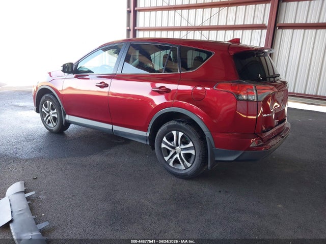 Toyota RAV4 LE 2018 2T3ZFREV7JW409057 Image 3