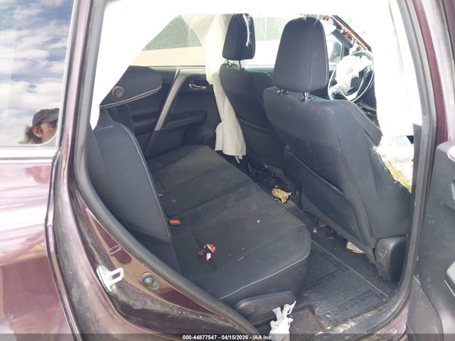 44877547 :رقم المزاد ، 2T3RFREV8HW549547 vin ، 2017 Toyota Rav4 Xle مزاد بيع