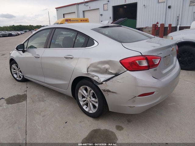 2019 Chevrolet Cruze Lt მანქანა იყიდება აუქციონზე, vin: 1G1BE5SM3K7124192, აუქციონის ნომერი: 44877581