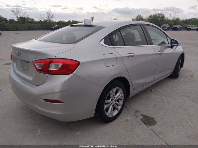 2019 Chevrolet Cruze Lt მანქანა იყიდება აუქციონზე, vin: 1G1BE5SM3K7124192, აუქციონის ნომერი: 44877581
