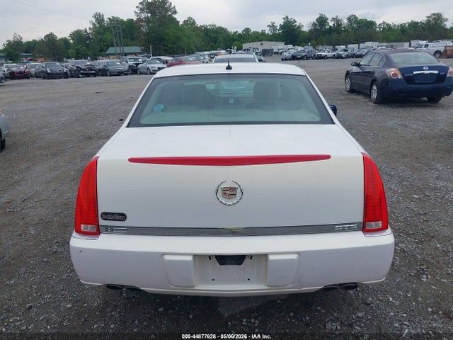 2006 Cadillac Dts Standard მანქანა იყიდება აუქციონზე, vin: 1G6KD57Y06U147512, აუქციონის ნომერი: 44877628