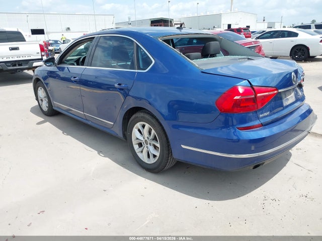 1VWAS7A32GC025553 Volkswagen Passat 1.8t S