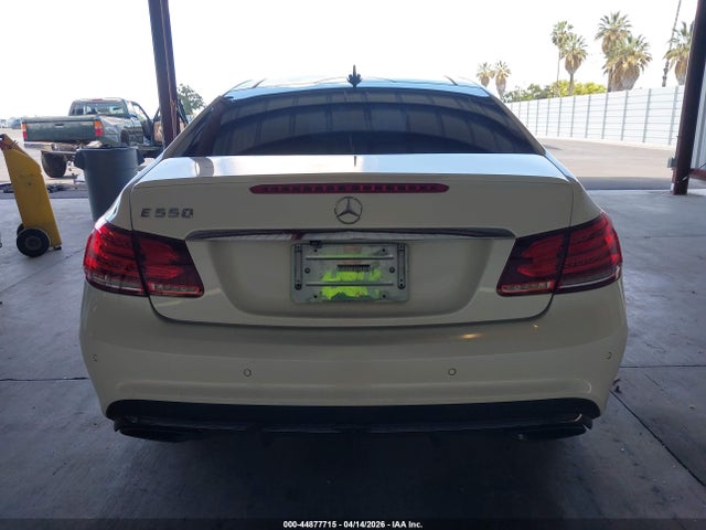 2014 Mercedes-benz E 550 მანქანა იყიდება აუქციონზე, vin: WDDKJ7DB5EF240410, აუქციონის ნომერი: 44877715