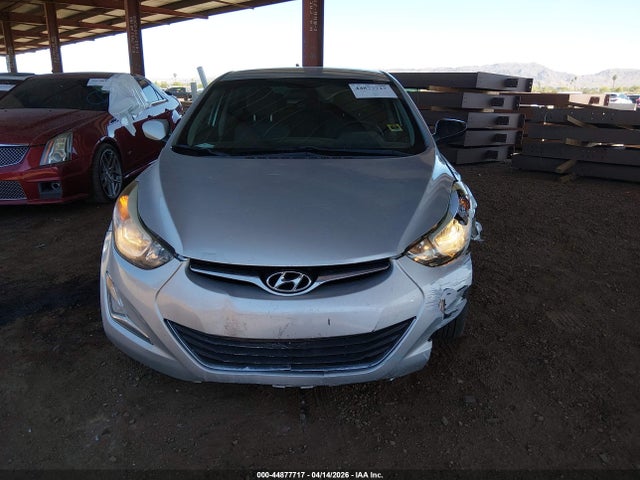 Продажа на аукционе авто 2015 Hyundai Elantra Se, vin: 5NPDH4AE1FH601778, номер лота: 44877717