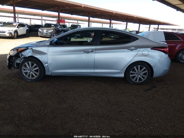 Продажа на аукционе авто 2015 Hyundai Elantra Se, vin: 5NPDH4AE1FH601778, номер лота: 44877717