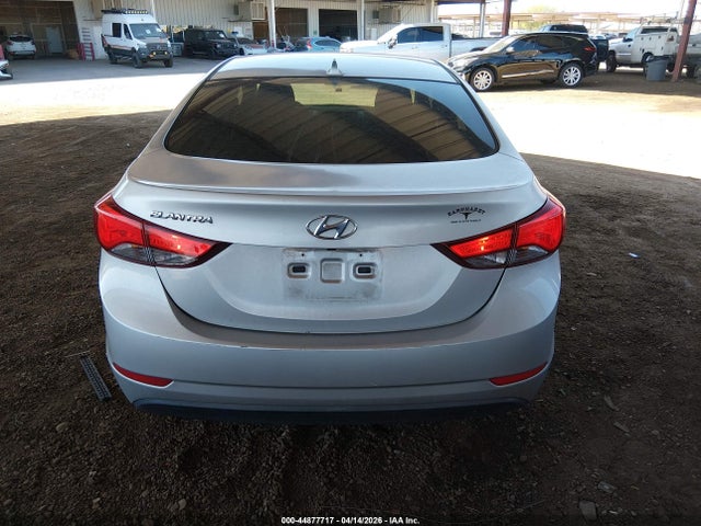 Продажа на аукционе авто 2015 Hyundai Elantra Se, vin: 5NPDH4AE1FH601778, номер лота: 44877717
