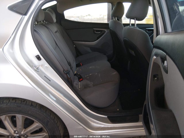 Продажа на аукционе авто 2015 Hyundai Elantra Se, vin: 5NPDH4AE1FH601778, номер лота: 44877717