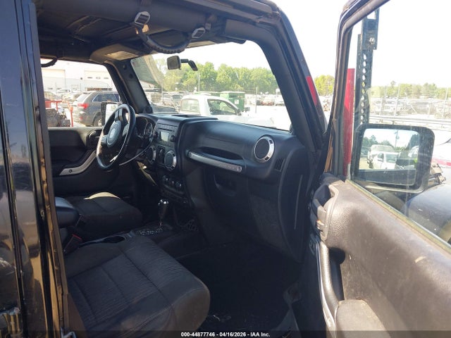 44877746 :رقم المزاد ، 1C4BJWEG5CL169660 vin ، 2012 Jeep Wrangler Unlimited Sahara مزاد بيع