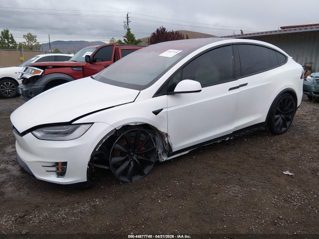 2020 Tesla Model X Long Range Dual Motor All-wheel Drive/long Range Plus Dual Motor All-wheel Drive მანქანა იყიდება აუქციონზე, vin: 5YJXCAE28LF273408, აუქციონის ნომერი: 44877748