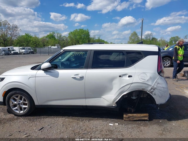 2023 Kia Soul Lx მანქანა იყიდება აუქციონზე, vin: KNDJ23AU7P7839176, აუქციონის ნომერი: 44877779