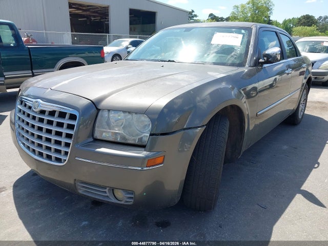 Продажа на аукционе авто 2010 Chrysler 300 Touring, vin: 2C3CA4CD9AH173811, номер лота: 44877790