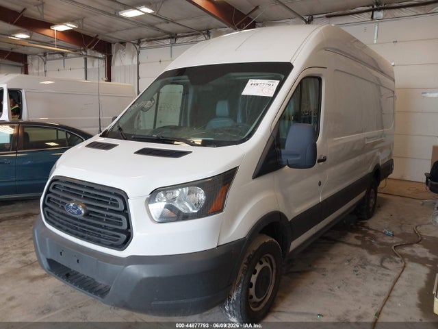 44877793 :رقم المزاد ، 1FTNR3XG1FKA04541 vin ، 2015 Ford Transit-250 مزاد بيع