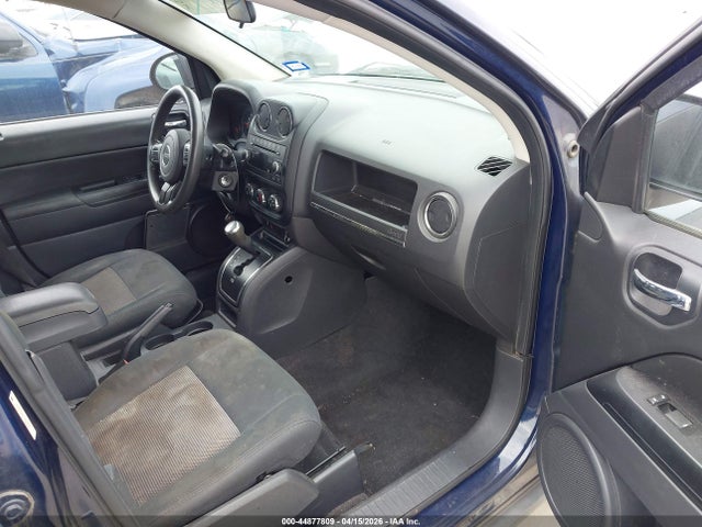 2012 JEEP COMPASS 1C4NJCBB1CD678370 Photo 4
