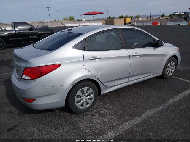 Hyundai ACCENT SE 2016 KMHCT4AE7GU124111 Image 4