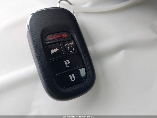 Продаж на аукціоні авто 2026 Honda Civic Hybrid Sport Touring, vin: JHMFL4H96TX002034, номер лоту: 44877845