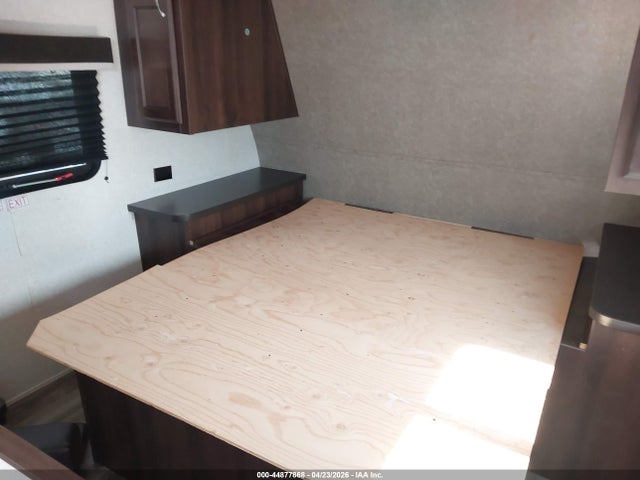 Продаж на аукціоні авто 2018 Jayco Jayflight 264bhw, vin: 1UJBJ0BN9J75V0529, номер лоту: 44877868