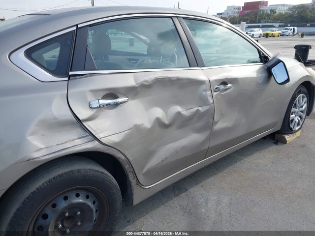 Nissan Altima 2.5 S 2015 1N4AL3AP2FN395809 Image 6