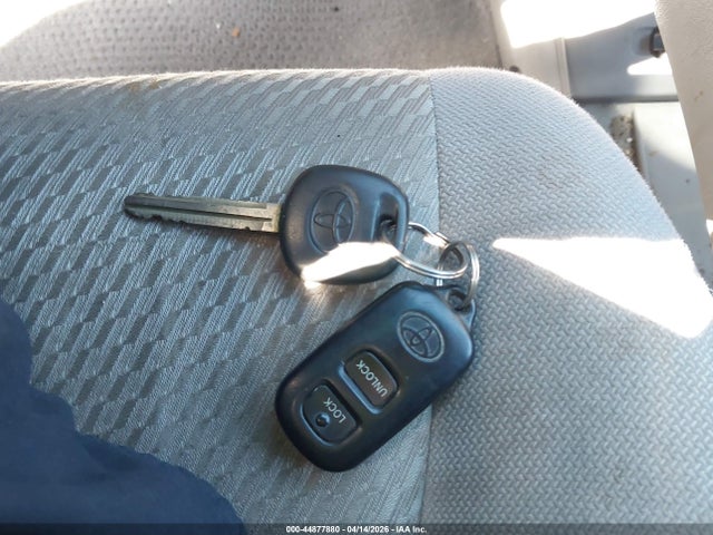 Продажа на аукционе авто 2004 Toyota Highlander V6, vin: JTEDP21A040038152, номер лота: 44877880