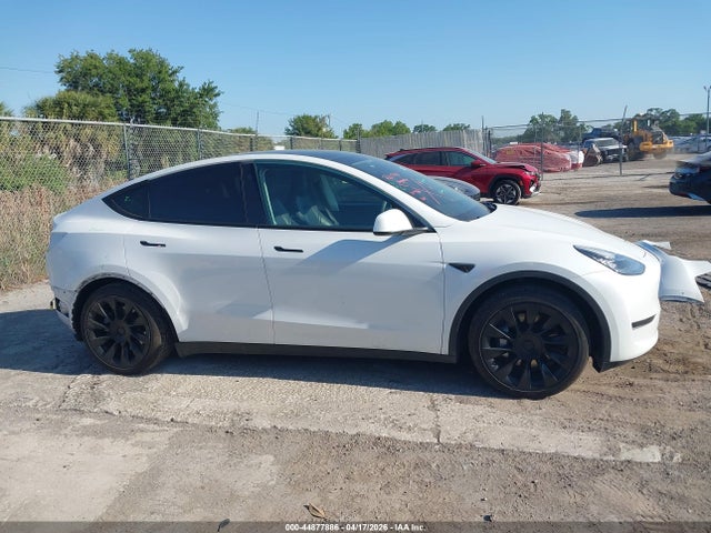 5YJYGAEE6MF284427 Tesla Model Y Long Range Dual Motor All-wheel Drive
