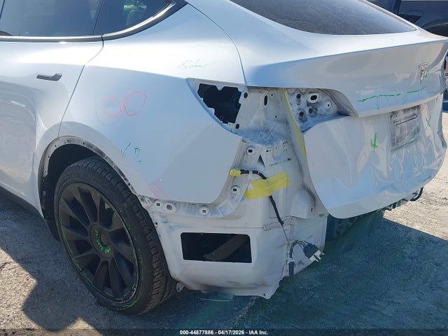 5YJYGAEE6MF284427 Tesla Model Y Long Range Dual Motor All-wheel Drive