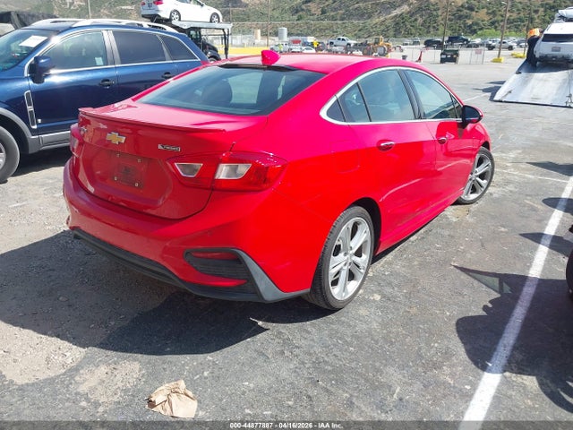 1G1BF5SM7H7233521 Chevrolet Cruze Premier Auto