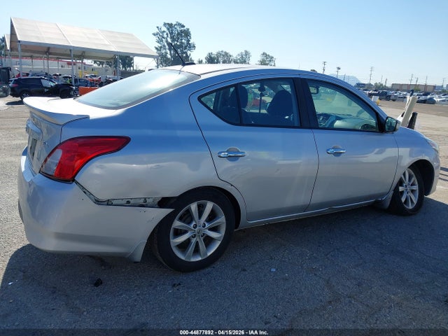 Aukcja sprzedaży 2017 Nissan Versa 1.6 Sl, vin: 3N1CN7AP6HL816554, numer aukcji: 44877892