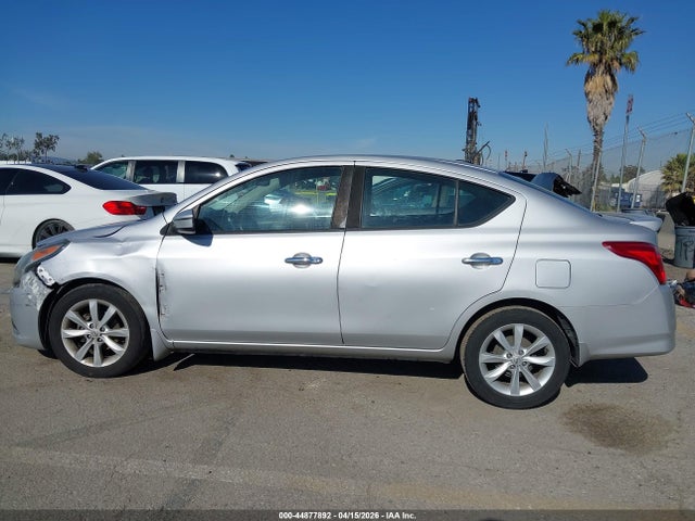 Aukcja sprzedaży 2017 Nissan Versa 1.6 Sl, vin: 3N1CN7AP6HL816554, numer aukcji: 44877892