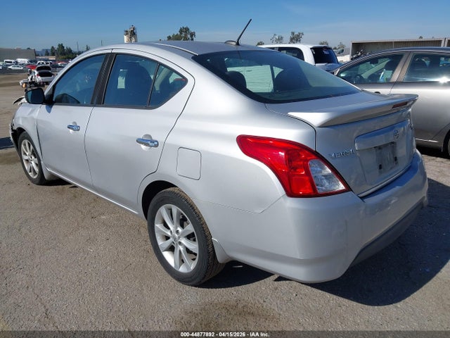 Aukcja sprzedaży 2017 Nissan Versa 1.6 Sl, vin: 3N1CN7AP6HL816554, numer aukcji: 44877892
