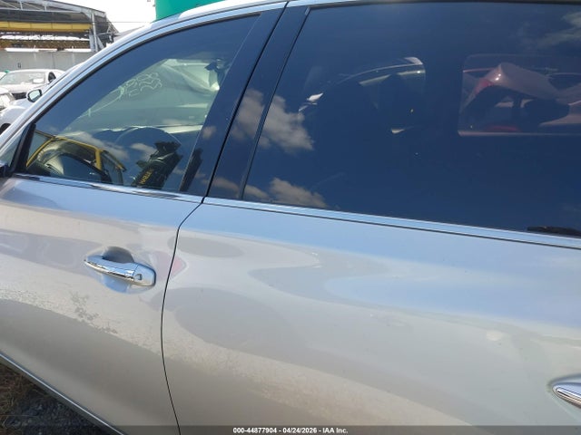 44877904 :رقم المزاد ، JN1EV7AP1JM364226 vin ، 2018 Infiniti Q50 3.0t Luxe مزاد بيع