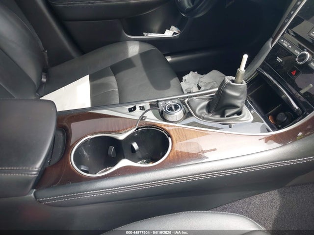 44877904 :رقم المزاد ، JN1EV7AP1JM364226 vin ، 2018 Infiniti Q50 3.0t Luxe مزاد بيع