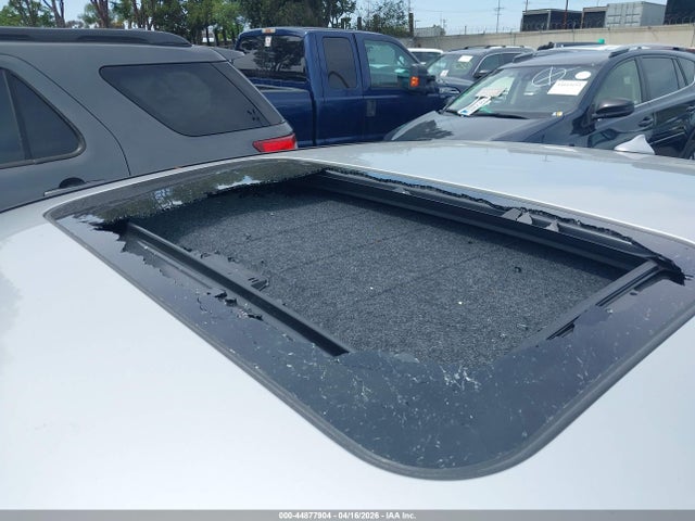 44877904 :رقم المزاد ، JN1EV7AP1JM364226 vin ، 2018 Infiniti Q50 3.0t Luxe مزاد بيع