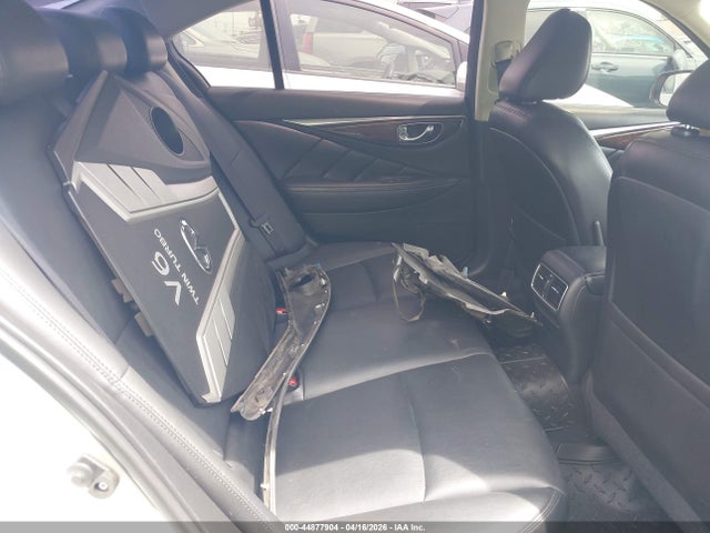 44877904 :رقم المزاد ، JN1EV7AP1JM364226 vin ، 2018 Infiniti Q50 3.0t Luxe مزاد بيع
